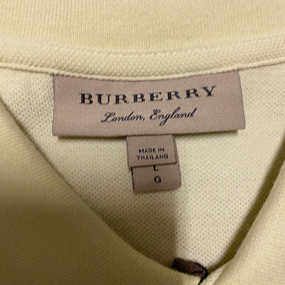 Burberry - Picture 2 of 2